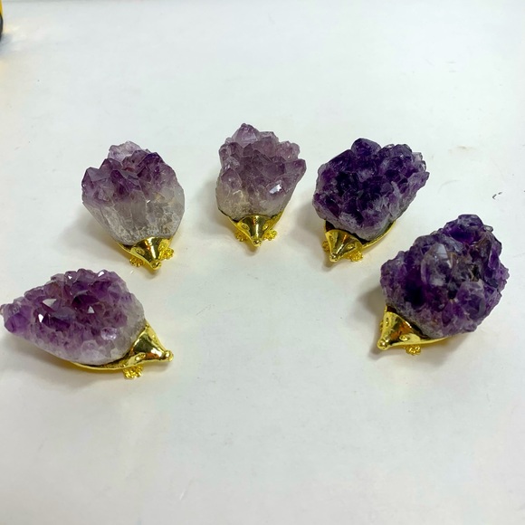Source Unknown Other - Set of 5 hedgehogs with Natural Amethyst quartz crystals gems.